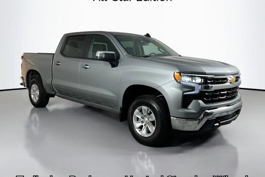 2025 Chevrolet Silverado 1500 LT photo 1