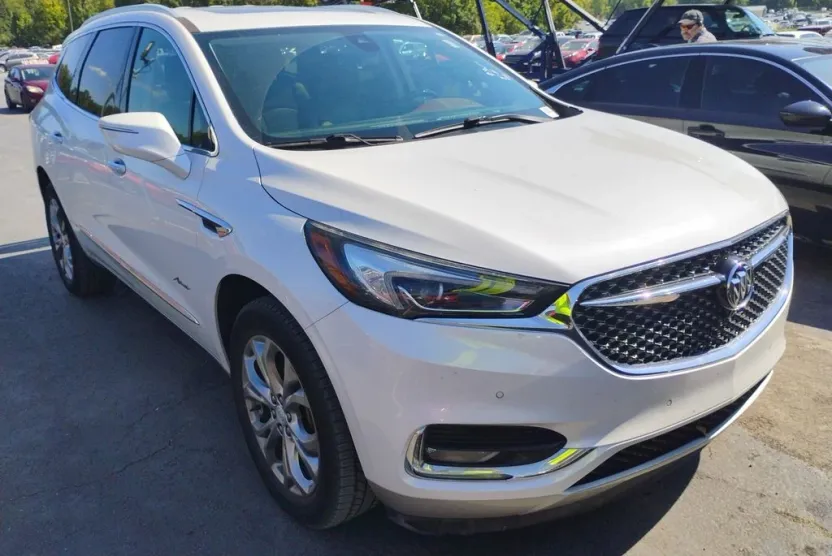 2019 Buick Enclave Avenir photo 1