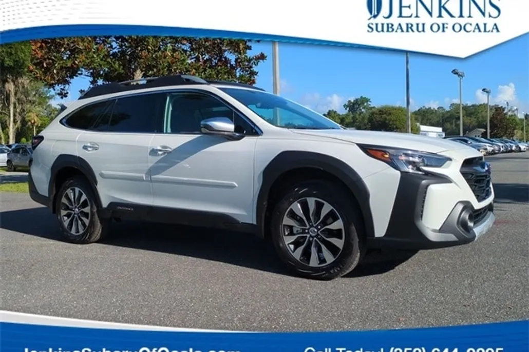2025 Subaru Outback Touring XT photo 1