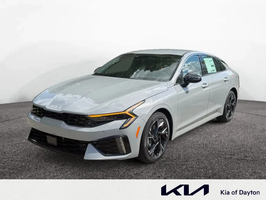 2026 Kia K5 GT-Line photo 1