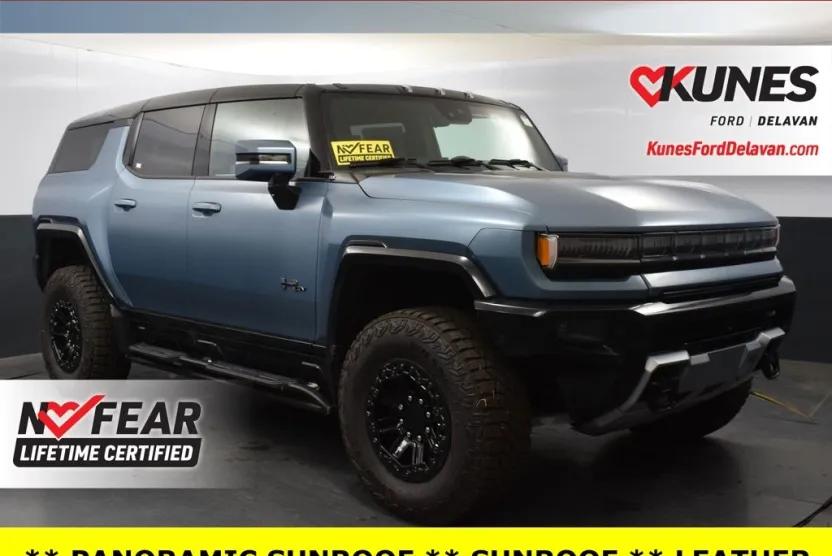 2024 Gmc Hummer EV SUV photo 1