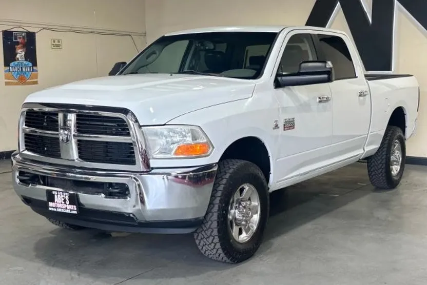 2010 Dodge Ram SLT photo 1