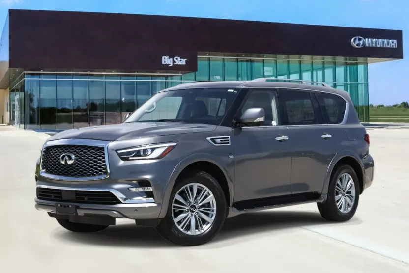 2019 Infiniti QX80 Luxe photo 1