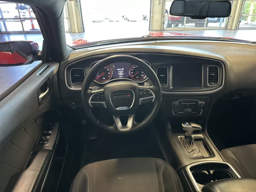 2015 Dodge Charger R/T photo 2