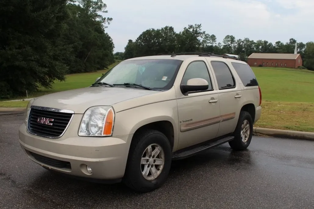 2007 Gmc Yukon SLT photo 1