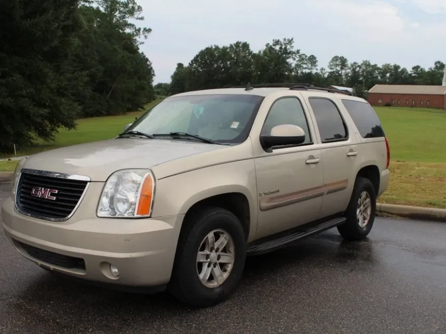 2007 Gmc Yukon SLT photo 1