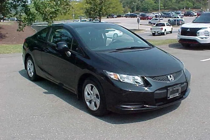2013 Honda Civic LX photo 1