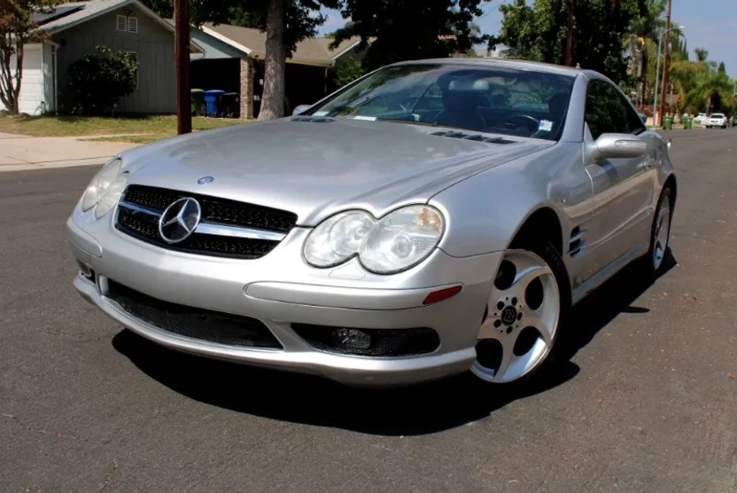 2004 Mercedes Benz SL 500 photo 1