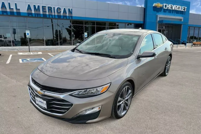 2024 Chevrolet Malibu Premier 2LT photo 1