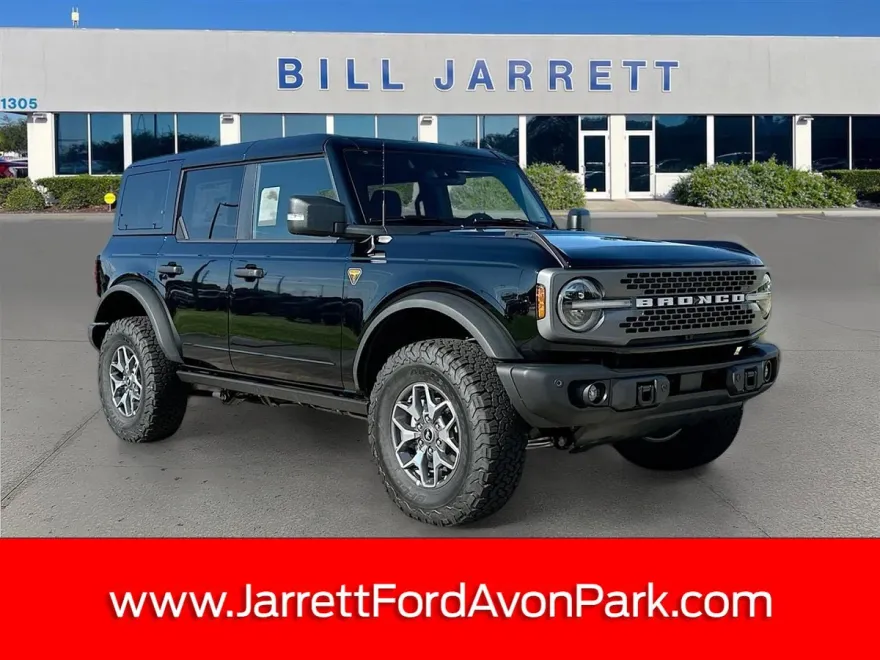 2025 Ford Bronco Badlands photo 1