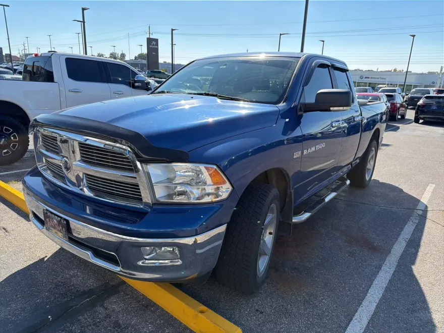 2011 Ram 1500 Big Horn photo 1