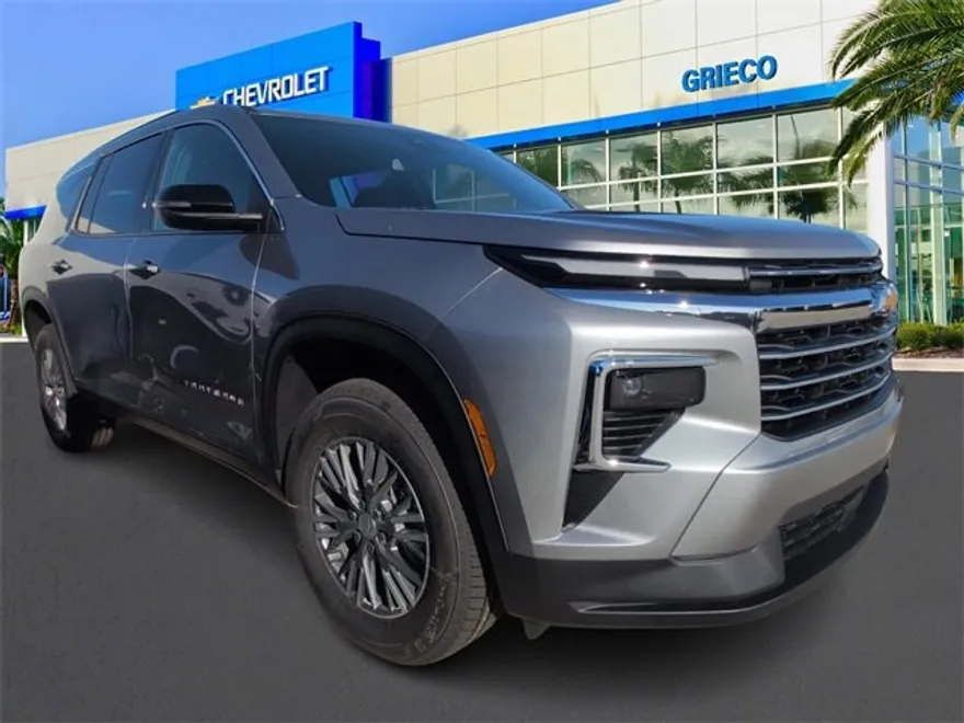 2026 Chevrolet Traverse photo 1