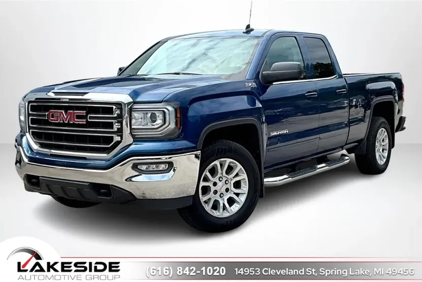 2017 Gmc Sierra 1500 SLE photo 1