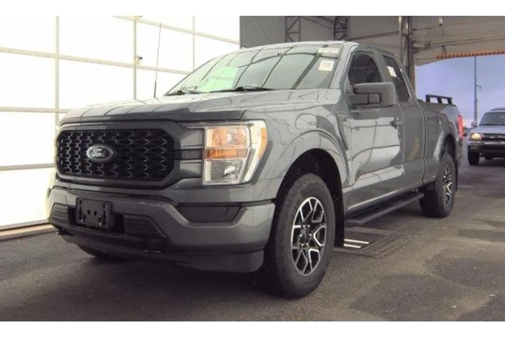 2022 Ford F-150 XL STX photo 1