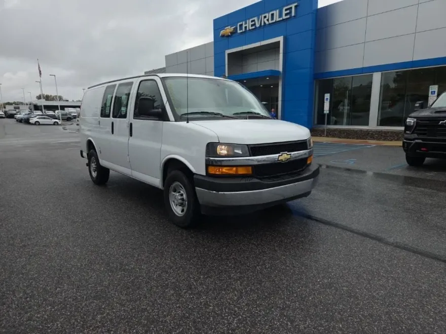 2023 Chevrolet Express 2500 Work Van Cargo photo 1