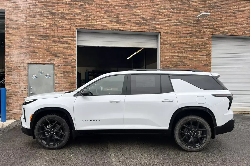 2026 Chevrolet Traverse RS photo 1