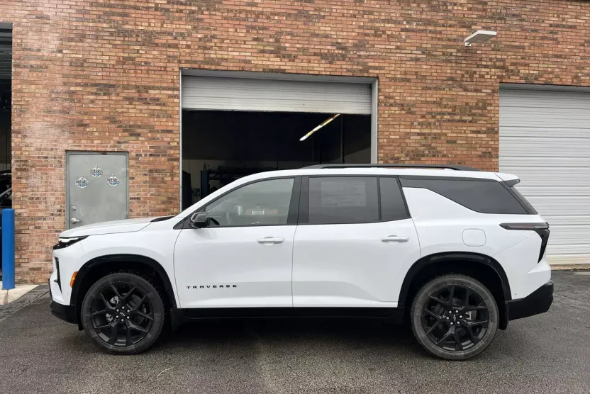 2026 Chevrolet Traverse RS photo 1