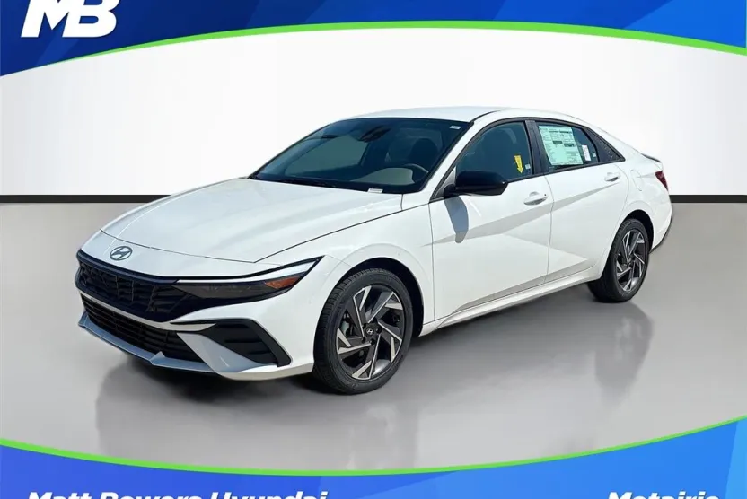 2025 Hyundai Elantra SEL Sport photo 1
