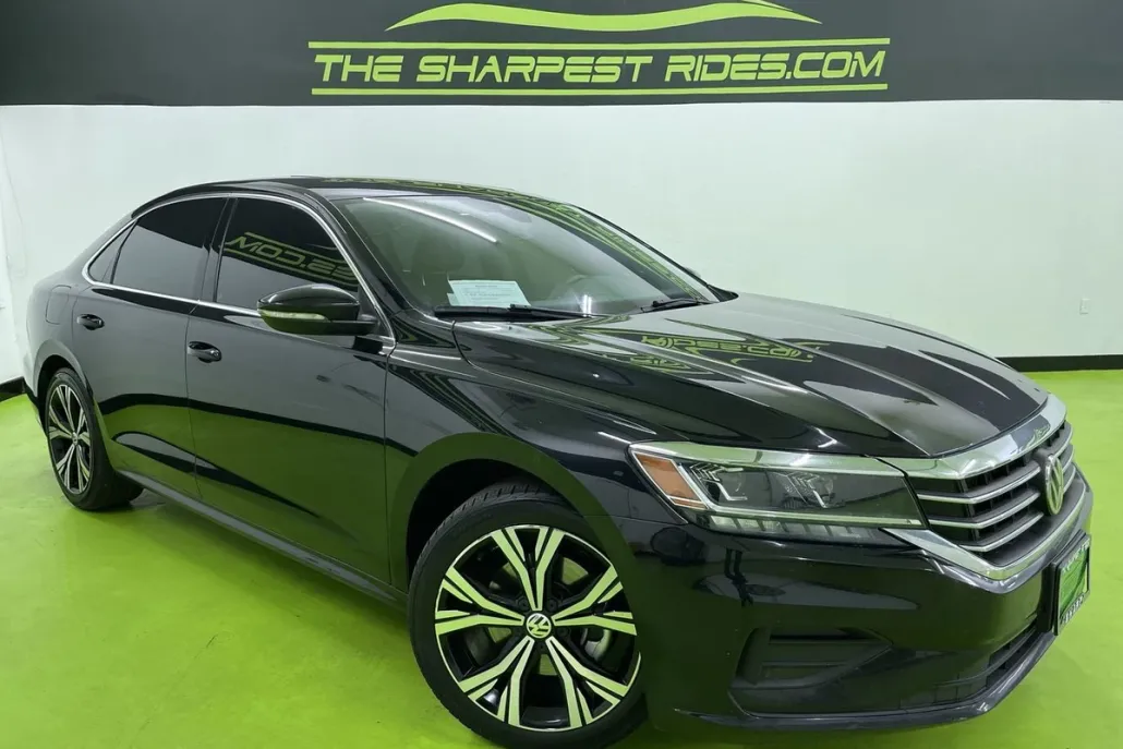 2022 Volkswagen Passat 2.0T SE photo 1