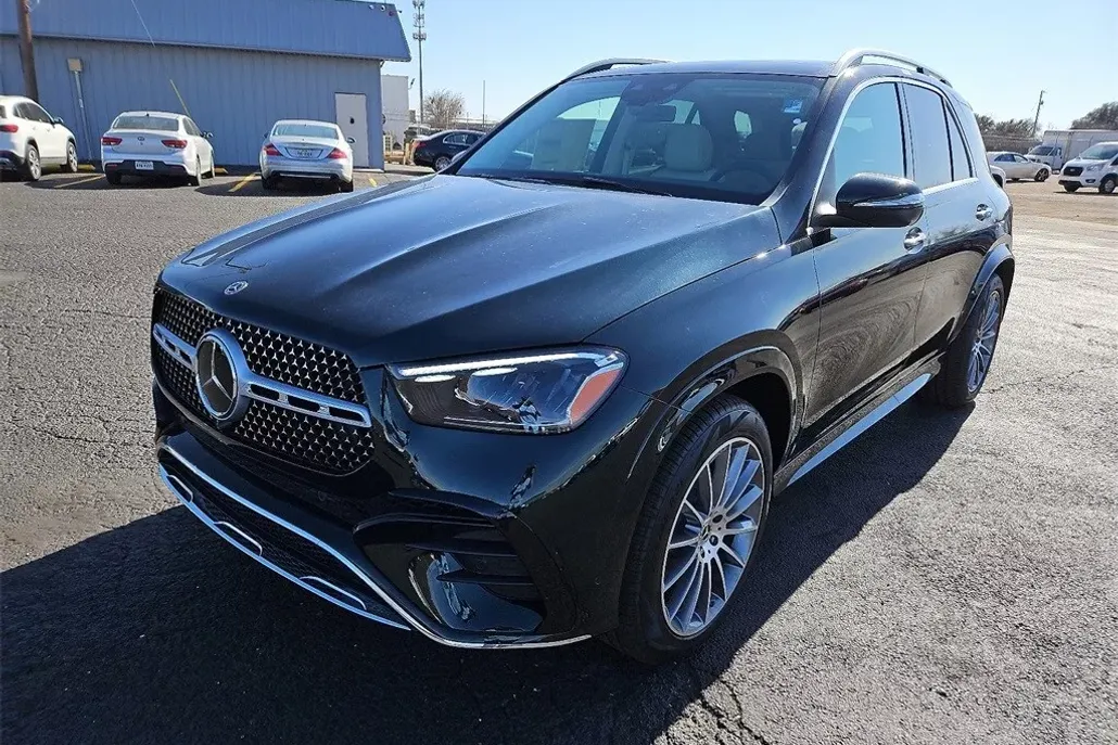 2025 Mercedes Benz GLE 450 4MATIC photo 1