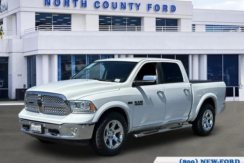 2017 Ram 1500 Laramie photo 1