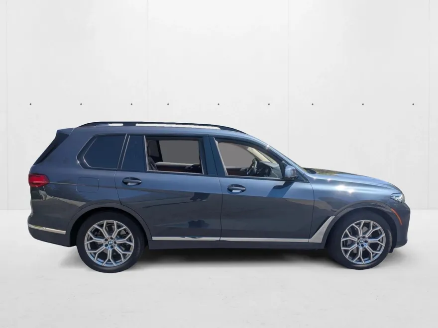 2022 Bmw X7 xDrive40i photo 1