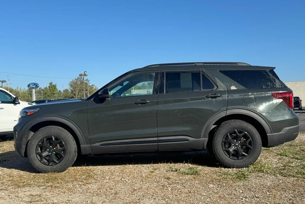 2023 Ford Explorer Timberline photo 1