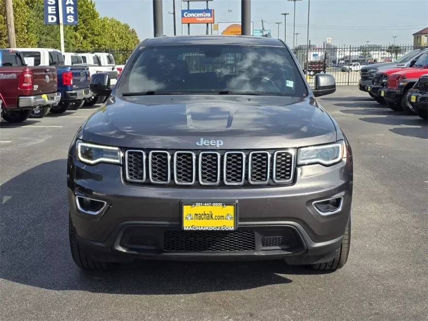 2021 Jeep Grand Cherokee Laredo E photo 1