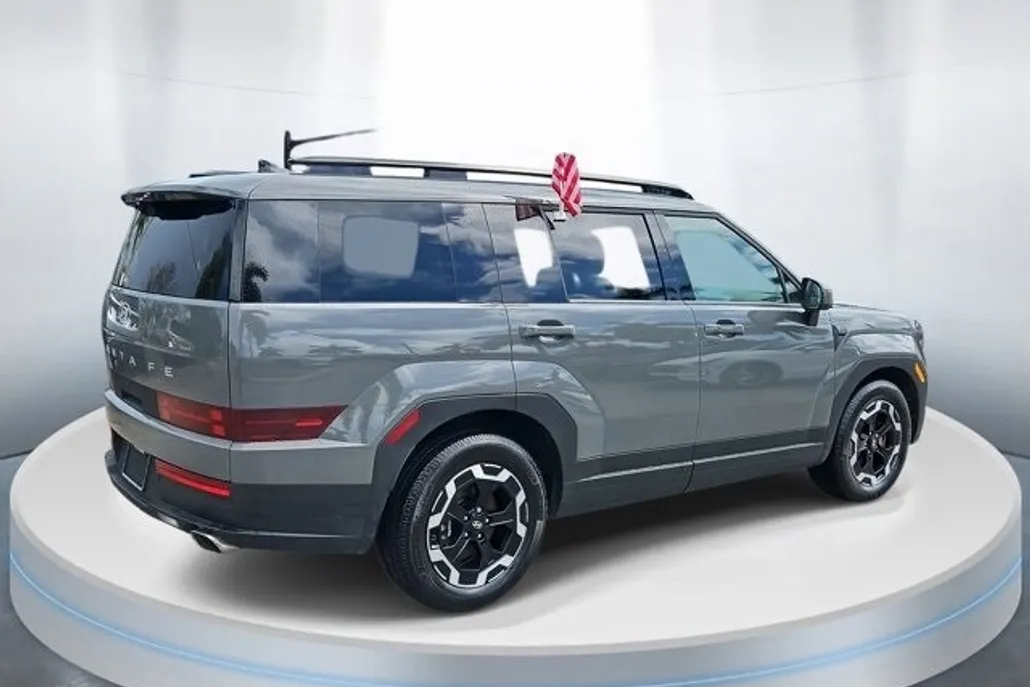 2024 Hyundai Santa Fe SEL photo 1