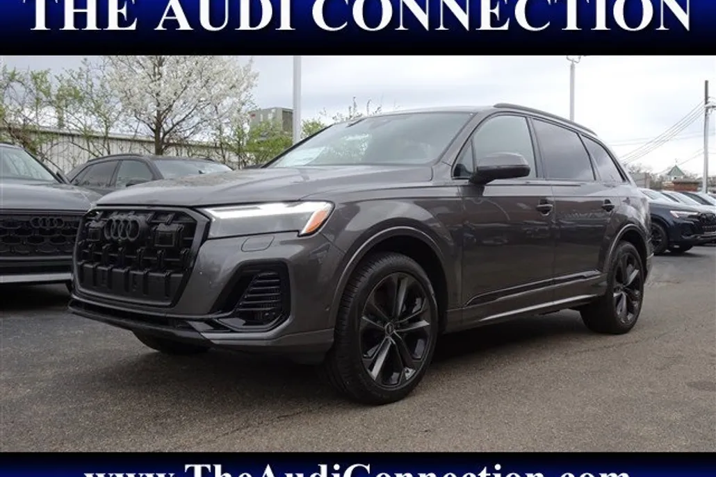 2025 Audi Q7 Premium Plus photo 1