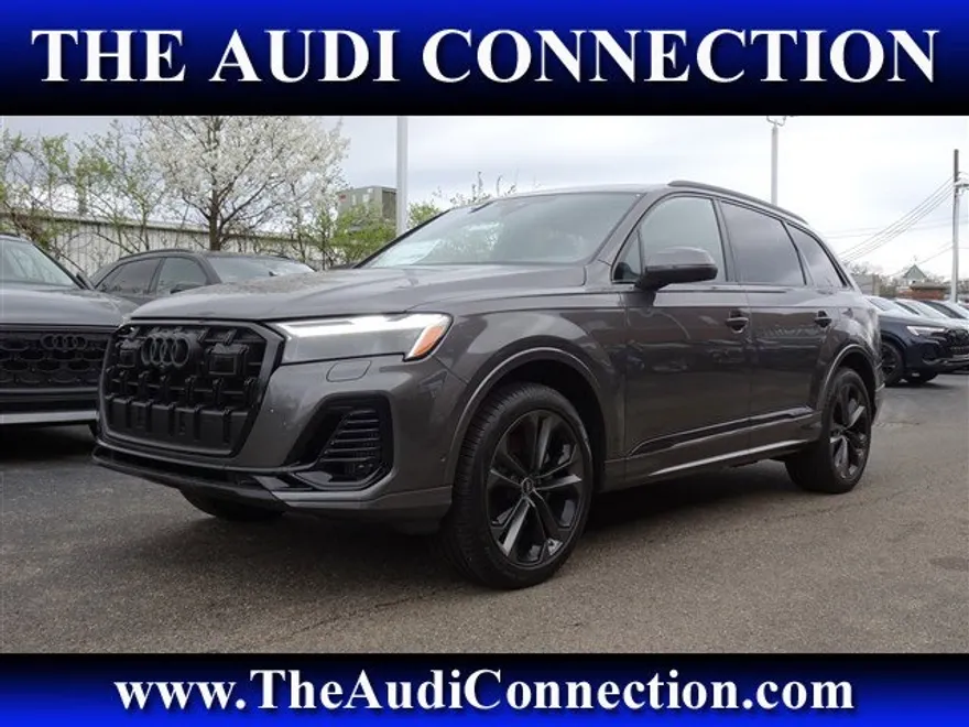 2025 Audi Q7 Premium Plus photo 1