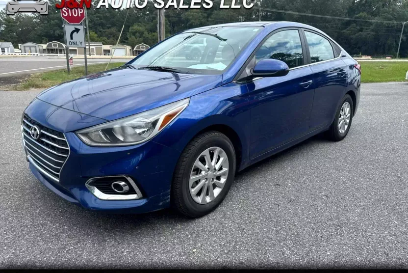 2021 Hyundai Accent SE photo 1