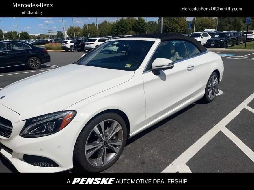 2018 Mercedes Benz C 300 photo 1