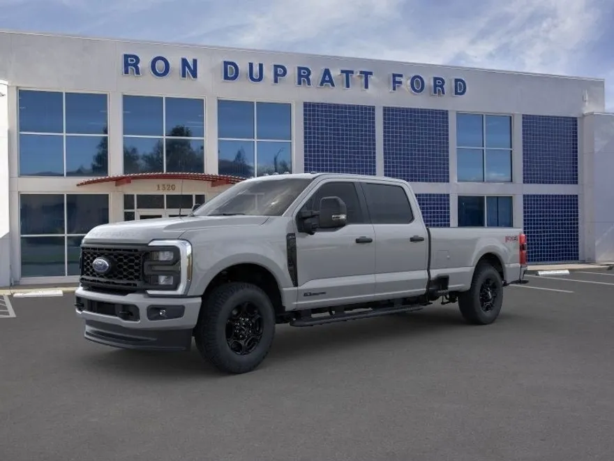 2025 Ford F-350 photo 1