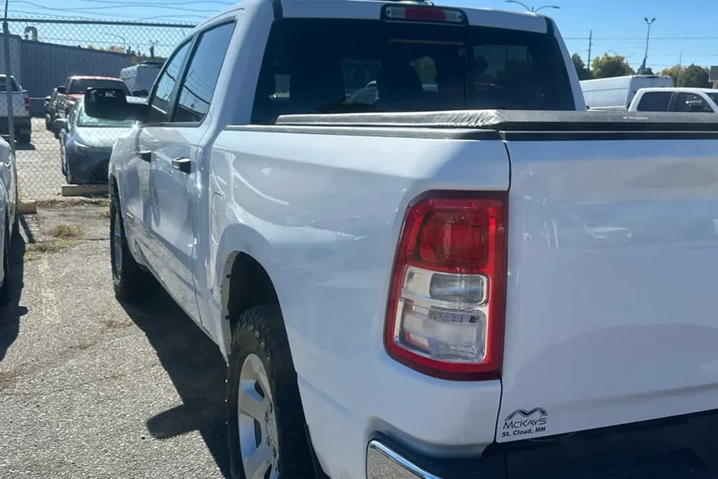 2019 Ram 1500 Tradesman photo 1