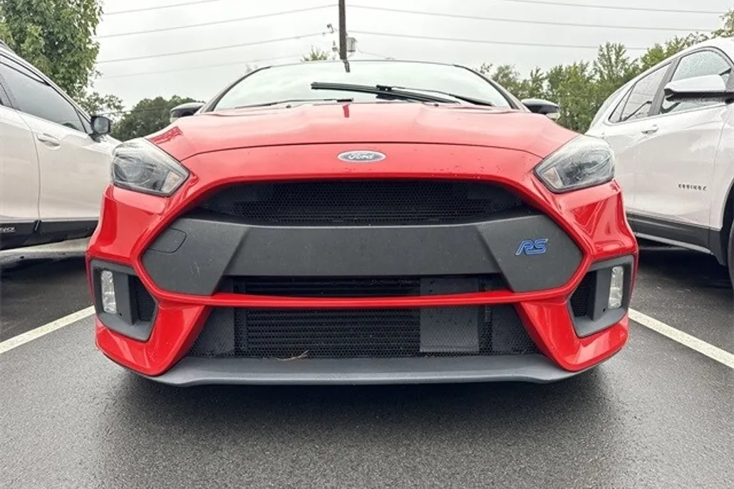 2018 Ford Focus RS photo 1