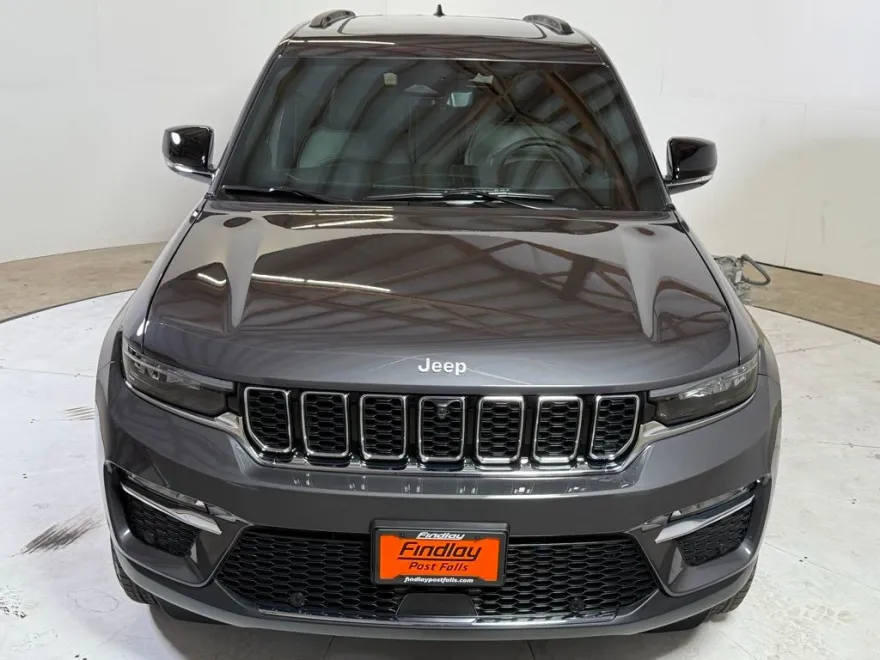 2025 Jeep Grand Cherokee Limited photo 1