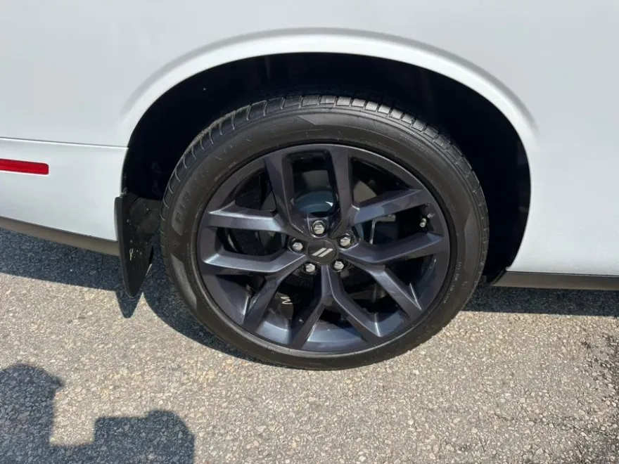 2020 Dodge Challenger SXT photo 25