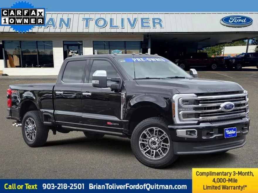 2025 Ford F-250 Platinum photo 1