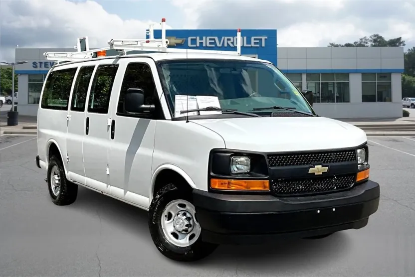 2017 Chevrolet Express Cargo 2500 Work Van photo 1