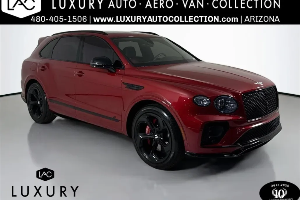 2022 Bentley Bentayga V8 photo 1