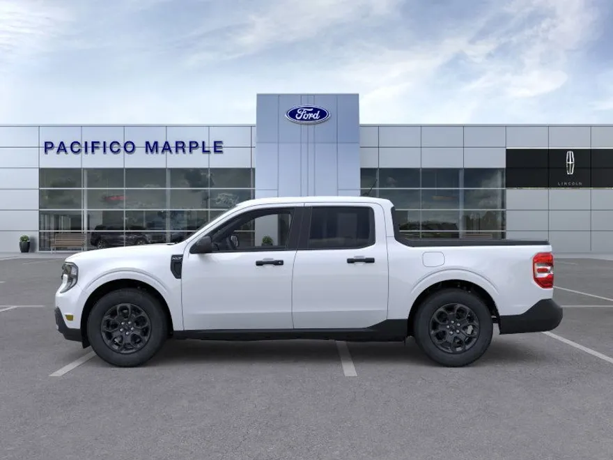 2025 Ford Maverick XLT photo 1
