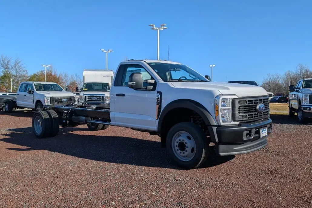 2024 Ford F-450 XL photo 1