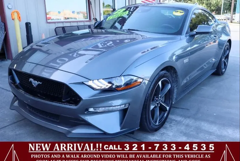 2023 Ford Mustang GT photo 1
