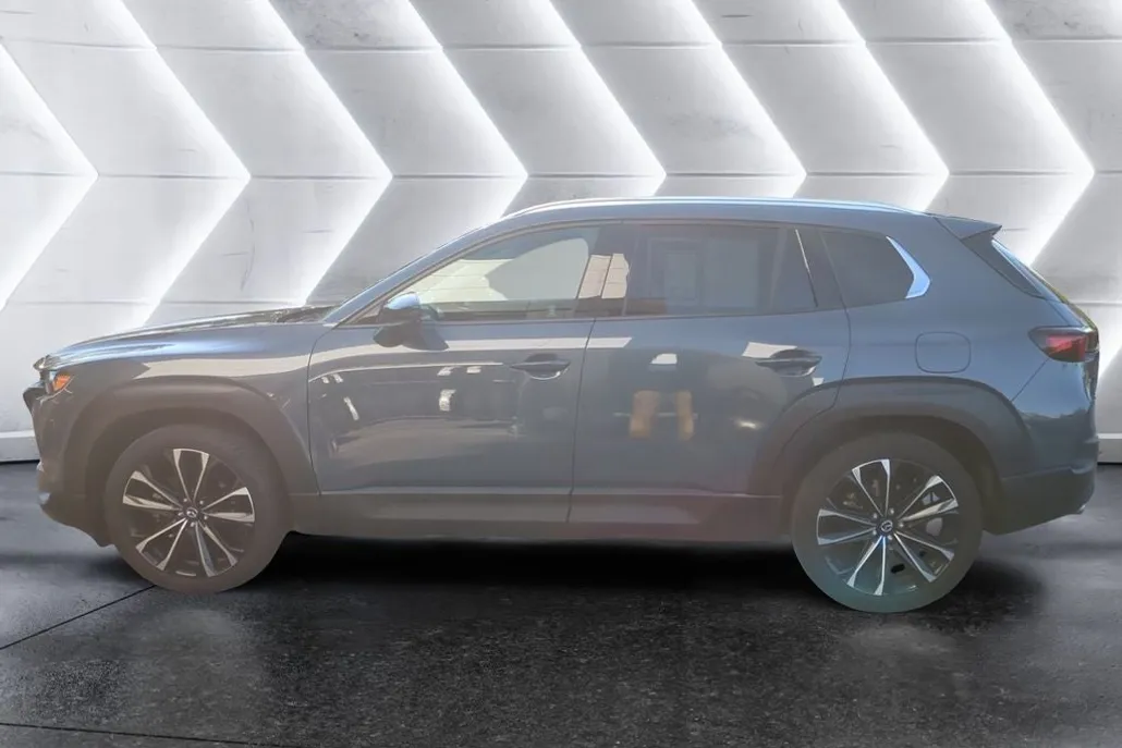 2025 Mazda CX-50 2.5 Premium Plus photo 1