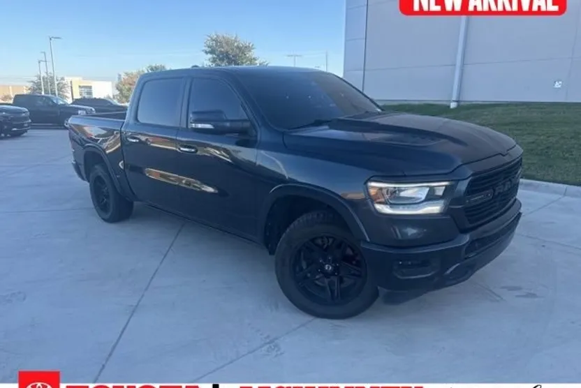 2019 Ram 1500 Laramie photo 1