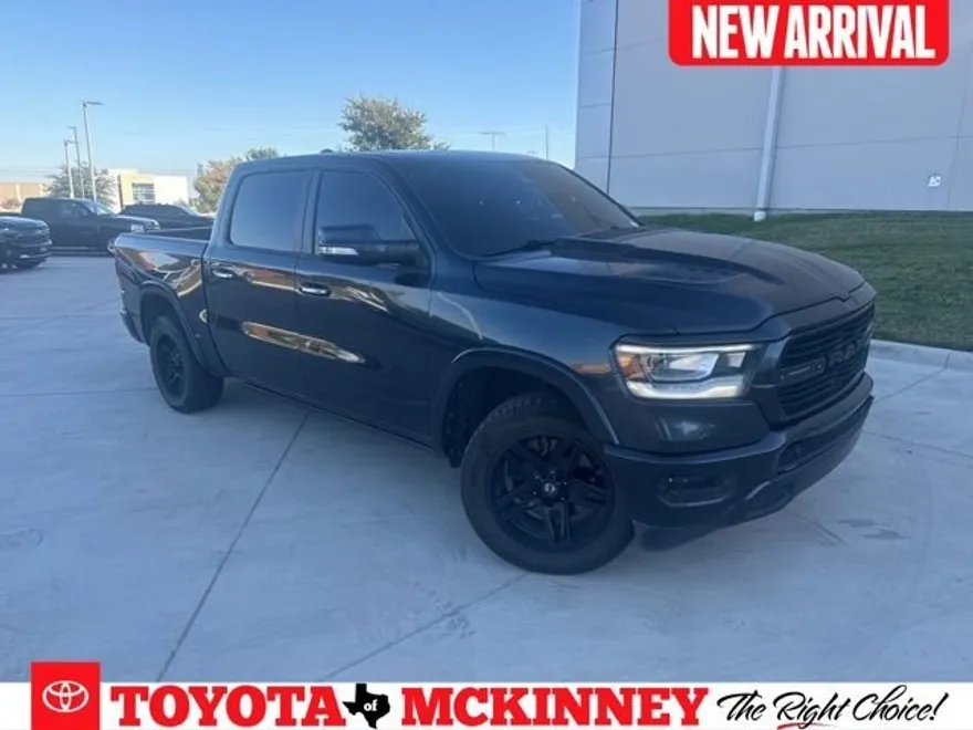 2019 Ram 1500 Laramie photo 1