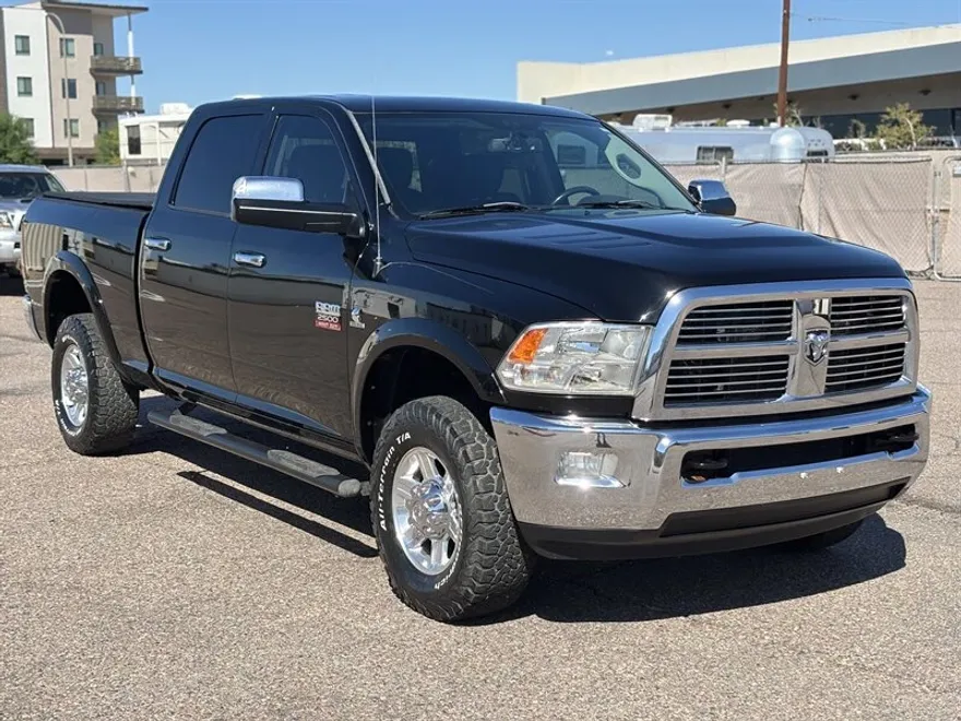 2012 Ram 2500 Laramie photo 1