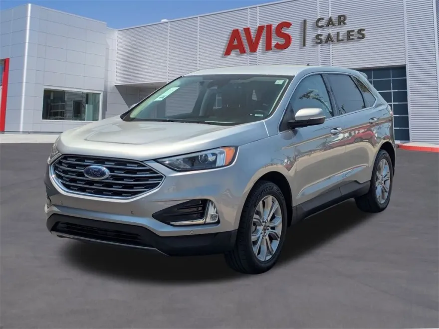 2024 Ford Edge Titanium photo 1