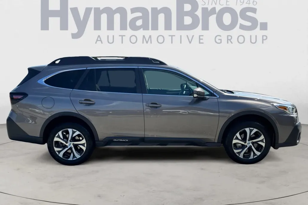2021 Subaru Outback Limited photo 1